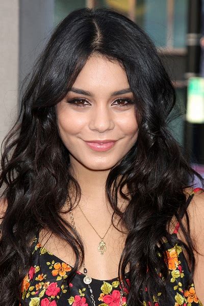 vanessa hudgens ethnicity